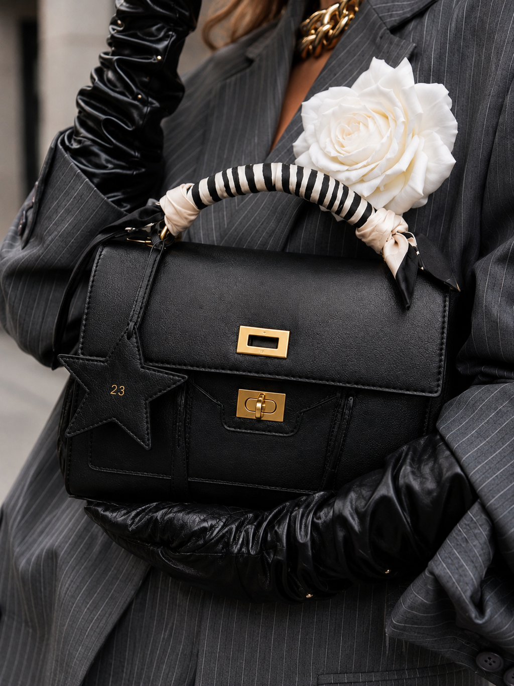23 ICON LÙMIERE POCHETTE