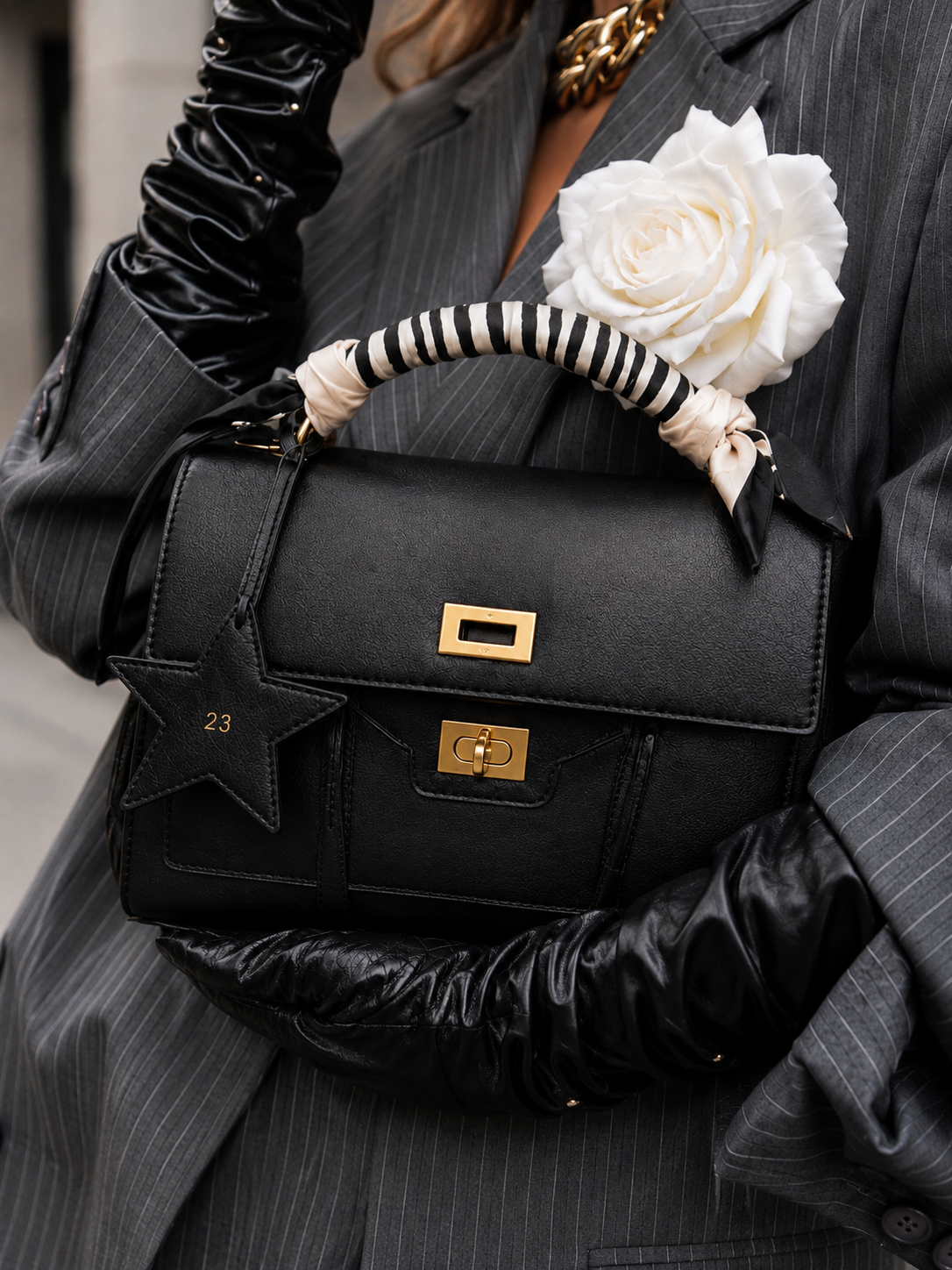 23 ICON LÙMIERE POCHETTE